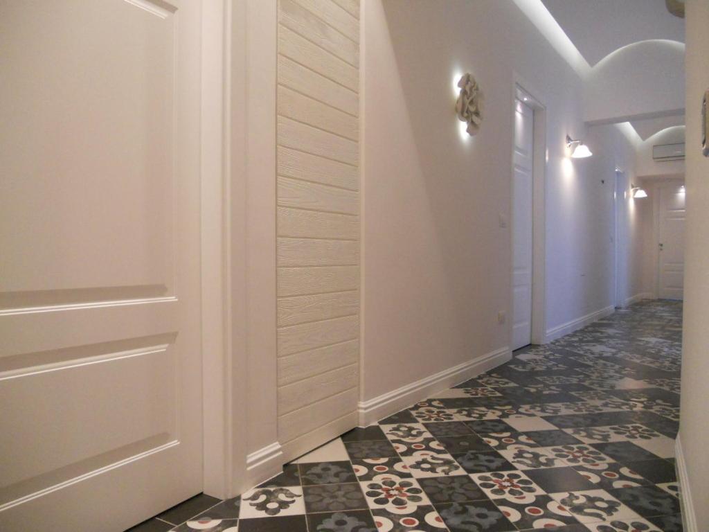 Arco' B&B Trani Cattedrale ภายนอก รูปภาพ