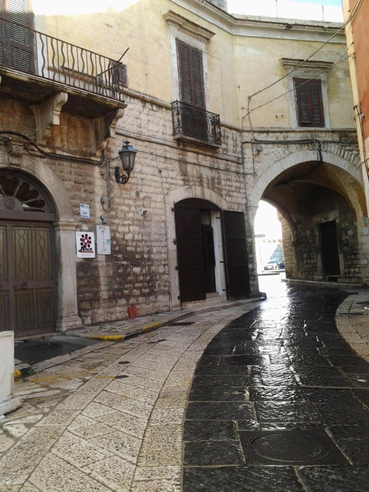 Arco' B&B Trani Cattedrale ภายนอก รูปภาพ